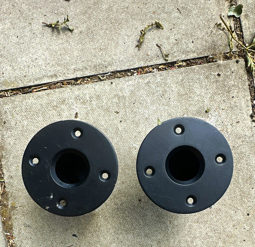 Black metal speaker - metal, stand